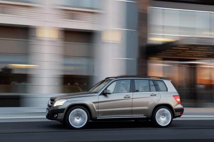  Mercedes-Benz GLK-Class 2010 года  (фото 12 из 224)